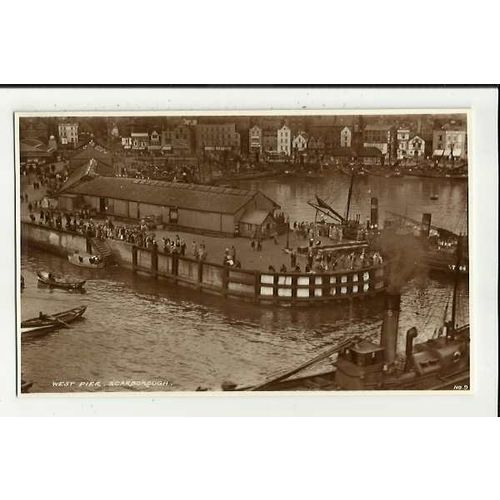 Yorkshire SCARBOROUGH West Pier Postcard (No.9)