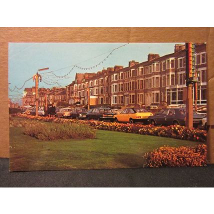 MARINE ROAD EAST, MORECAMBE , Lancashire unused postcard Colourmaster vgc =