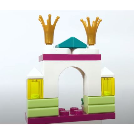 NEW Disney Lego Tiana Micro Doll Figure and Fireplace with Frog & Tiana's Palace