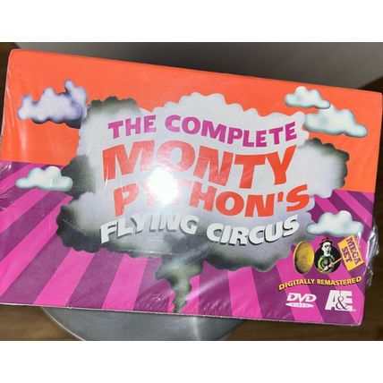 The Complete Monty Python's Flying Circus (DVD, 2000, 14-Disc Mega Set)