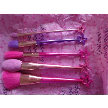 tarte 5 Piece Pretty things and Fairy Wings Collection Brush Set