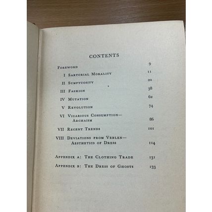 1947 "ON HUMAN FINERY" QUENTIN BELL FASHION HISTORY ILLUSTRATED HB BOOK (P3)