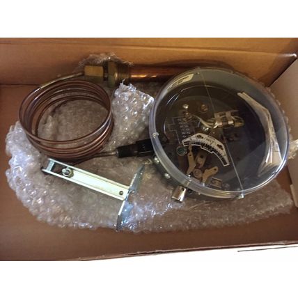 NEW MERCOID DS-235-3 RG 2A ,MERCOID CONTROL DS-235-3 RG-2A PLC FLOW METER,Dj