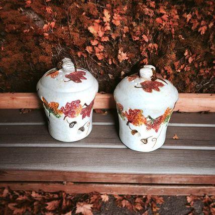 Acorns n Fall Leaves Salt & Pepper Shakers - Ceramic - Hand Painted Earthenware