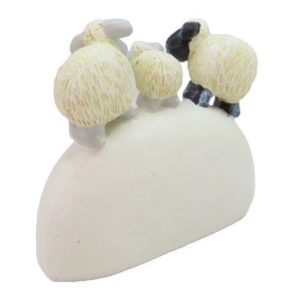 Sheep Ornament Our Family is B-ewe-tiful 7 CM Gift Home Decor Sentimental Ovine