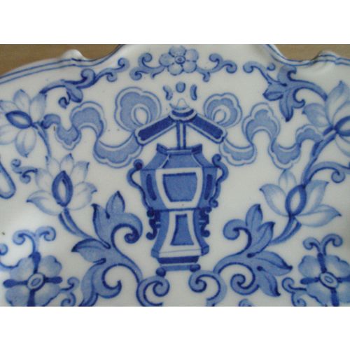 Blue & White Oriental Design Vintage Cake Plate