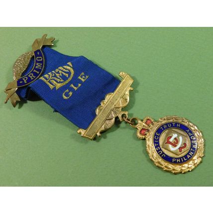 Vintage RAOB Buffaloes Gilt Metal Enamel Primo Jewel Medal 1949 Green Lodge 7368