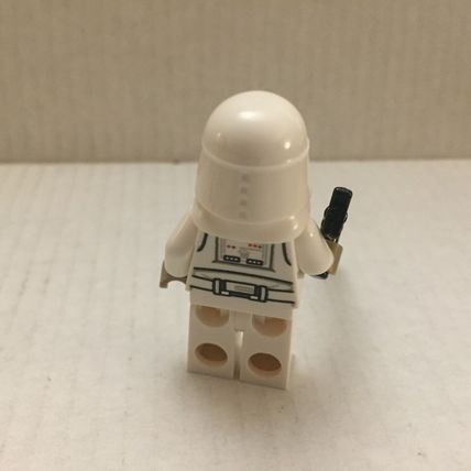 Official Star Wars Snow Trooper Lego Minifigure with Snow Trench