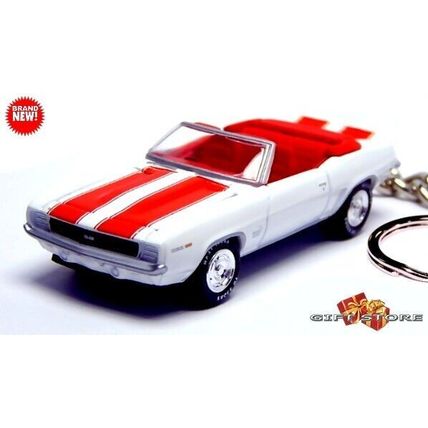 KEYCHAIN 67~68 WHITE CHEVY CAMARO SS CONVERTIBLE ❤️GREAT GIFT❤️