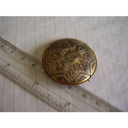 Vintage Brooch Damascene Black & Gold Victorian Target Geometric Toledo Pin
