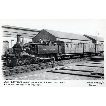 District 4-4-0T No 33 4 Wheel Carriages Train Railway Postcard