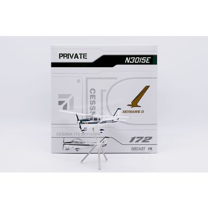 SKYHAWK II PRIVATE CESSNA 172 REG: N3015E - JC WINGS XX172001 1/72 - PRE ORDER