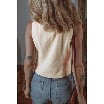 White Slim Fit Buttoned V Neck Vest