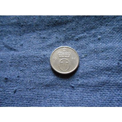 1974 NORWAY 10 ORE COIN.
