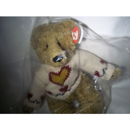 1993 Ty ATTIC TREASURES Collection Heartley JOINTED Bear "Love Conquers All"