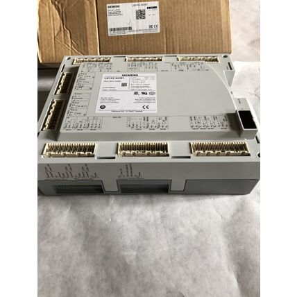 NEW Siemens LMV52.440B1,lmv52.440B1 Burner control fuel air ratio control,BM