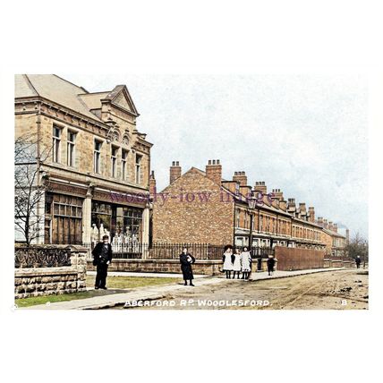 ptc4650 - Yorks. - An early view, Shop on Aberford Road, Woodlesford - print 6x4