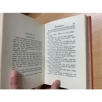 RARE* 1936 EILEEN MARSH PEGGY PARACHUTIST ILLUSTRATED FICTION VINTAGE BOOK (P4)