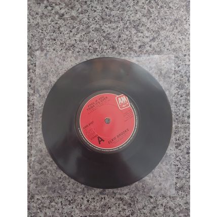 Elkie Brooks – Fool If You Think It's Over (AMS8187) 1981 (7" Single)