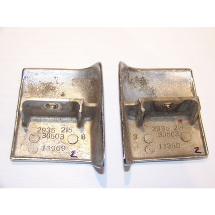 1968 1969 1970 DODGE PLYMOUTH INSIDE DOOR LATCH HANDLES OEM 2935214 2935215