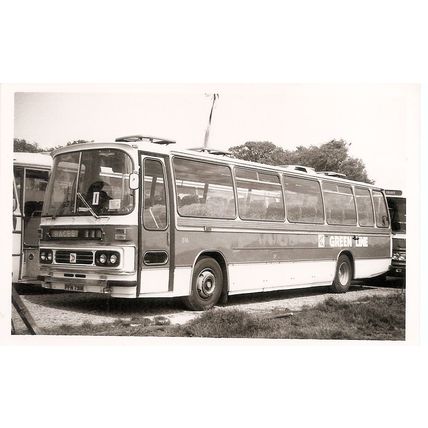 Black & White Photo of London Country Bus Services Ltd. - PFN 791M ex. East Kent