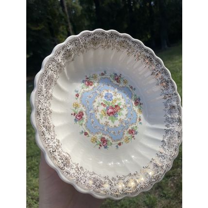 VTG Set of 4 American Limoges Lyric 22K Gold Trim Bowls 8” Floral Heavy Crazing