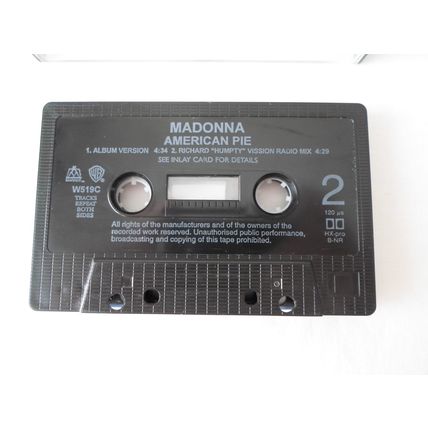 MADONNA TAPE. SINGLE.AMERICAN PIE. 2000, MAVERICK, 054391687944,WARNER W519C.EX
