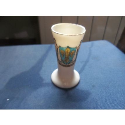TAMWORTH COAT OF ARMS CARLTON CHINA CRESTED WARE SMALL VASE