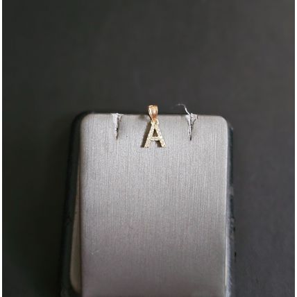 14k gold cz pendant