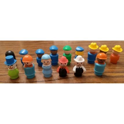LOT of 15: Fisher Price Plastic Little People 15 different figures FREE Shipping