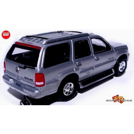 RARE KEYCHAIN SILVER CADILLAC ESCALADE CUSTOM GREAT GIFT or DESK DISPLAY