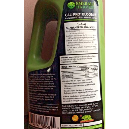 Emerald Harvest Job Lot of 8 Bottles Of 950ml Grower Plant Nutrient fertilizers