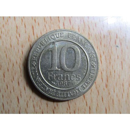 France Republic 1987 10 Millionaire Capetien Francs Coin