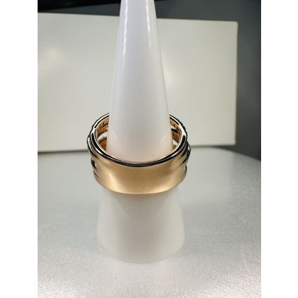 Ring Bomb Party Sz8 RBP Colorless Gem Clusters Rose Gold P Band Costume Jewelry