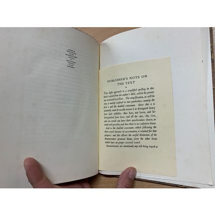 1930 ROBERT BRIDGES "THE TESTAMENT OF BEAUTY" LARGE HARDBACK BOOK (P4)