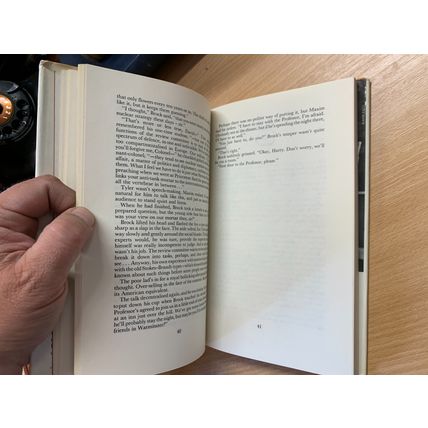 1980 GAVIN LYALL "THE SECRET SERVANT" 1ST US EDITION FICTION HARDBACK BOOK (P3)