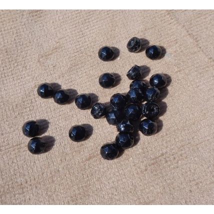 Black Round Dome Nailhead Beads 7mm 24 Pieces Sew On bd026