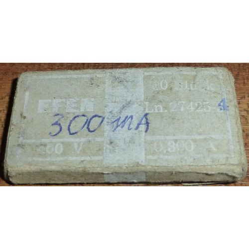 Fuse 5 x 25mm 300mA 400V 3 in packet Vintage WW2 WWII Efen 27425-4