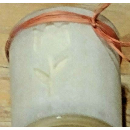 100% Soy Wax~ Homemade~ Vanilla Fragrance ~ 4oz Frosted Jar