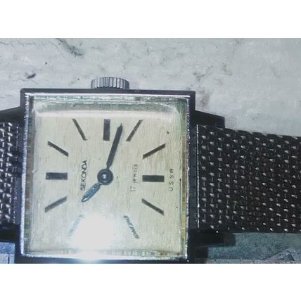 Ladies Vintage Sekonda ussr 17 jewels watch Hand Winding as is