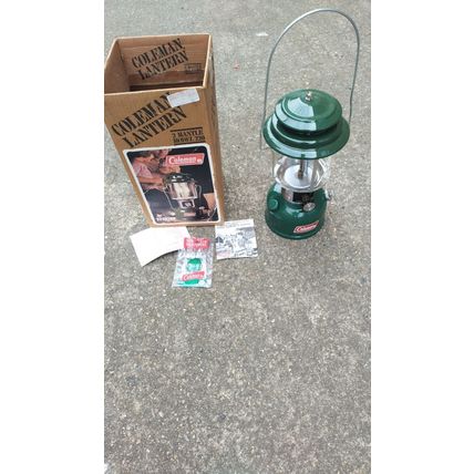 1982 new old stock nos time warp barn find rare coleman 220k unused boxed lamp