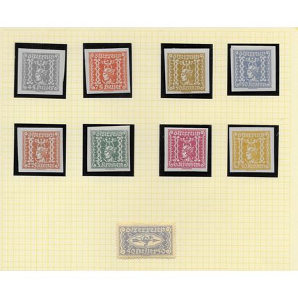 AUSTRIA MH & MNH SELECTION PRE WAR STAMPS 112 COUNT NEWSPAPER AIRS ARMS ARTS ETC