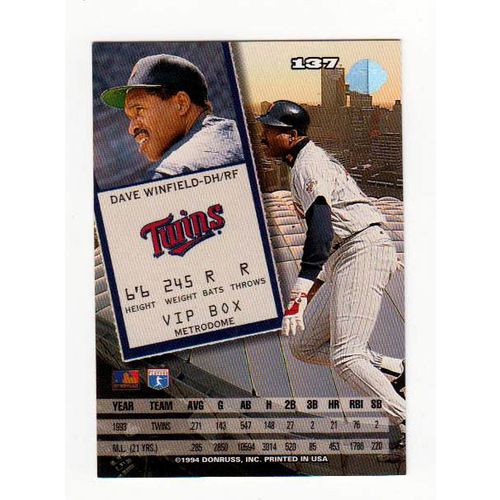 1994 Leaf baseball Dave Winfield card #137 - NM - HOF-Twins