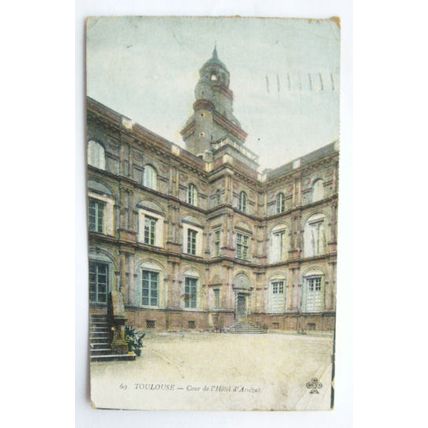 vintage postcard Toulouse Cour de l'Hôtel d'Assézat