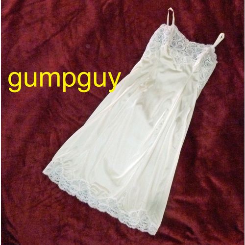 Wonder Made vintage white full slip made in USA size 32