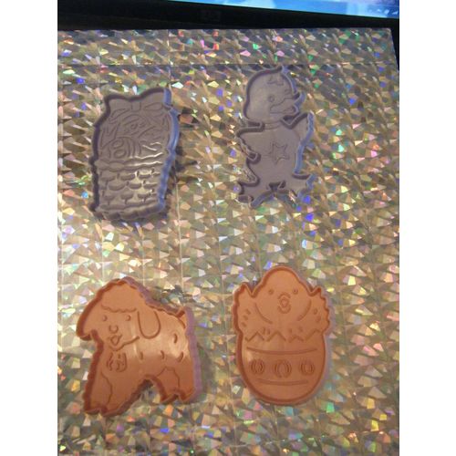 Lot of 4 Plastic Easter Cookie Cutters