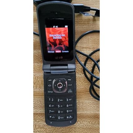 LG VX5500 Black Small Cellular Flip Phone