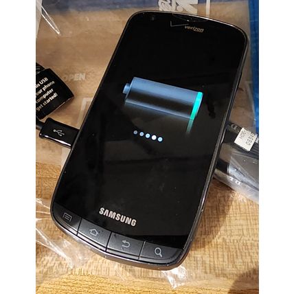 LG VX5500 Black Small Cellular Flip Phone