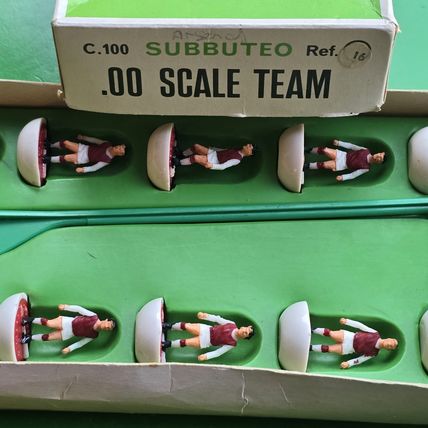 Subbuteo Ref 16 ARSENAL HW Heavyweight Team