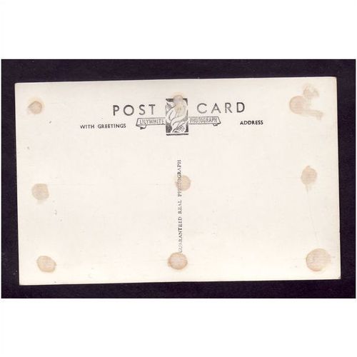 THE WHITE HORSE, HELMSLEY - CARD HAS MOUNT MARKS ON BACK - UNUSED
